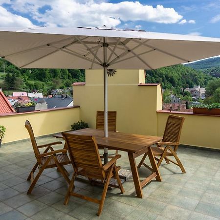 Penzion Růže Benesov nad Ploucnici Exteriér fotografie